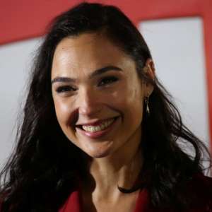 Gal-Gadot-as-Wonder-Woman