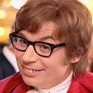 Classic Movie Review – Austin Powers