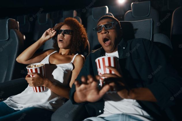 young-people-cinemapeople-are-watching-horror-movie-emotion-fear_217333-2458.jpg