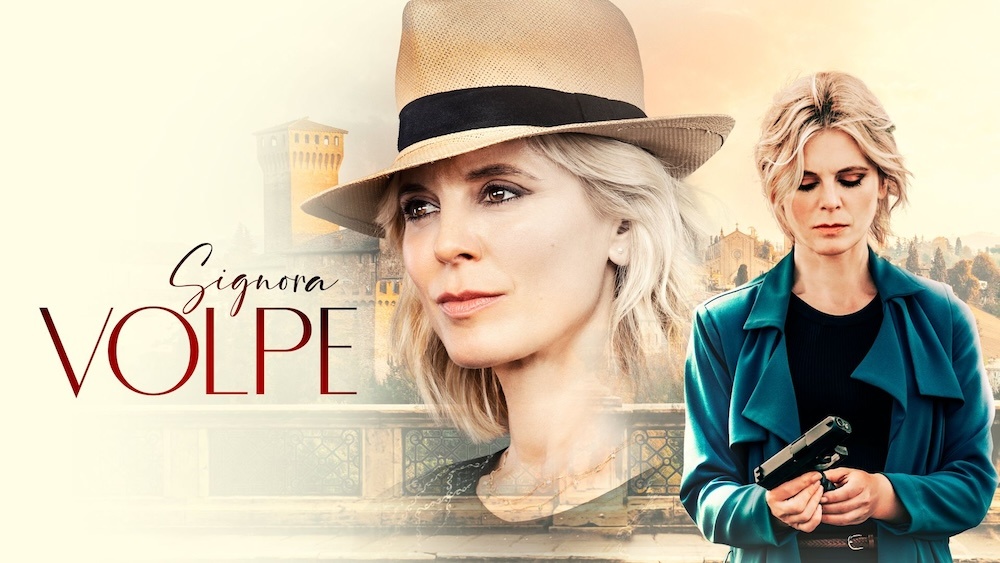 Signora Volpe banner: a woman in a sun hat and the same woman holding a pistol before an Italian town