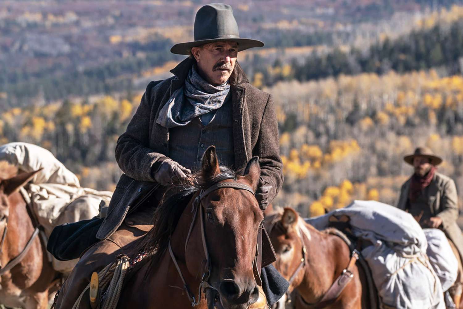 Kevin-Costner-Horizon-An-American-Saga-Chapter-1_hero